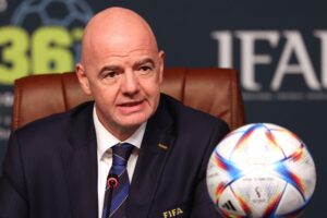 FIFA y OMS lanzan campaña global para concienciar sobre conmociones cerebrales en el fútbol