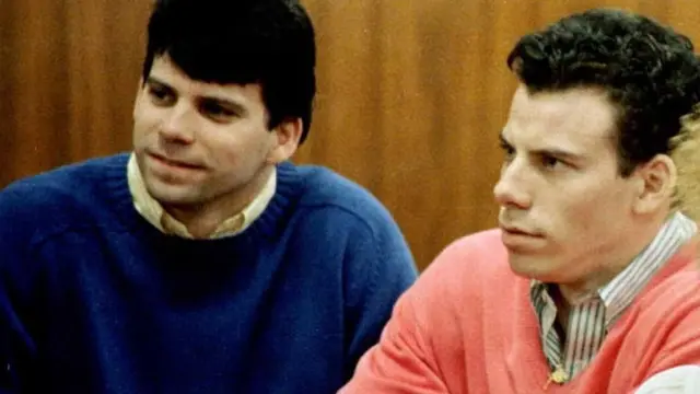 Hermanos Menéndez rechazan representación de su caso en las series de televisión