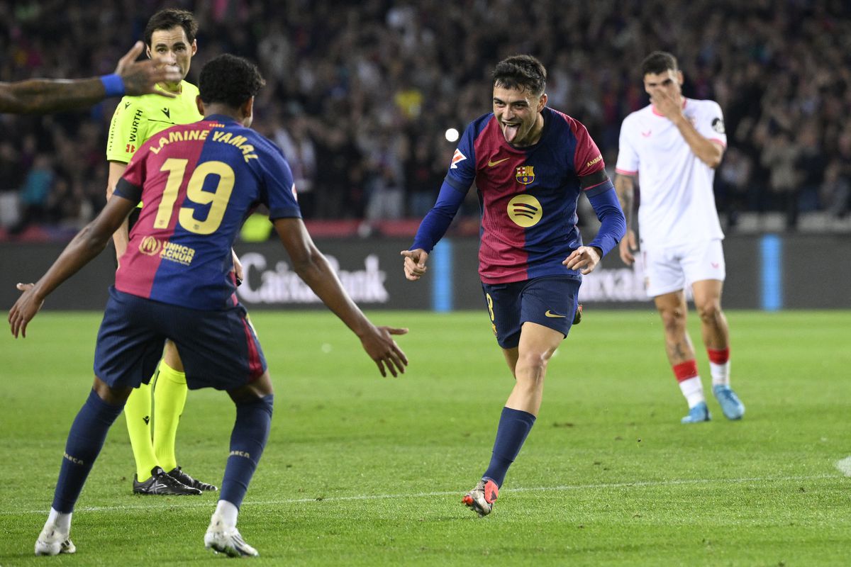 Lewandowski brilla en la contundente victoria 5-1 en el Barcelona vs Sevilla Barcelona Sevilla