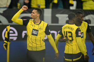 Borussia Dortmund ajusta su esquema tras la derrota ante Union Berlin