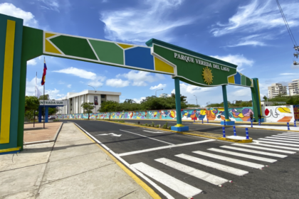 Instituciones liberan un caimán en la Vereda del Lago de Maracaibo