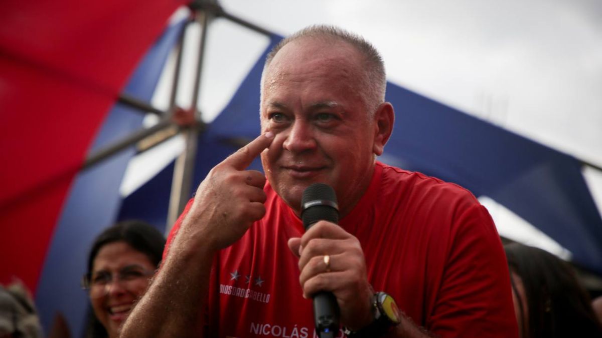 Diosdado Cabello revela desfalco de 2,7 millones de dólares en la Alcaldía de Maracaibo Diosdado Cabello revela desfalco de 2,7 millones de dólares en la Alcaldía de Maracaibo