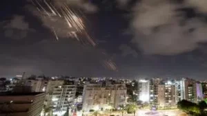 Irán lanza misiles hacia Israel: Un anuncio de alerta y tensión en Oriente Medio
