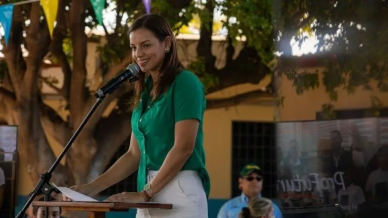 Designan a Vanessa de Ramírez como directora general encargada de la Alcaldía de Maracaibo
