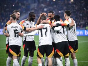 Alemania se prepara para rendir homenaje a Kroos, Müller, Neuer y Gündogan