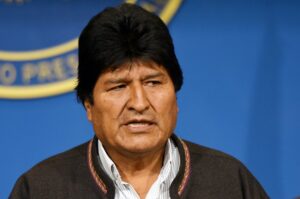 Gobierno argentino revoca el estatus de refugiado a Evo Morales
