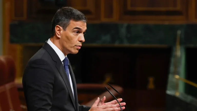 Presidente de España admite que supo de la llegada de Delcy Rodríguez antes de las sanciones