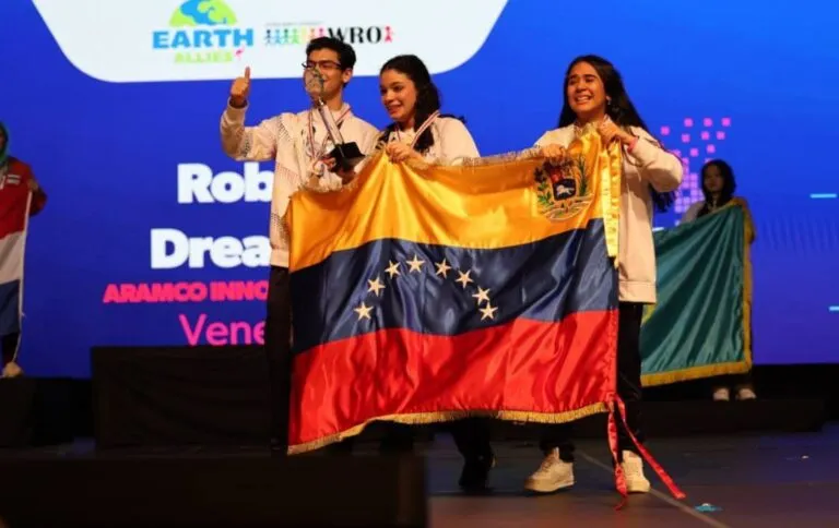 Venezuela se alza con el primer lugar en la Olimpiada Mundial de Robótica Türkiye 2024