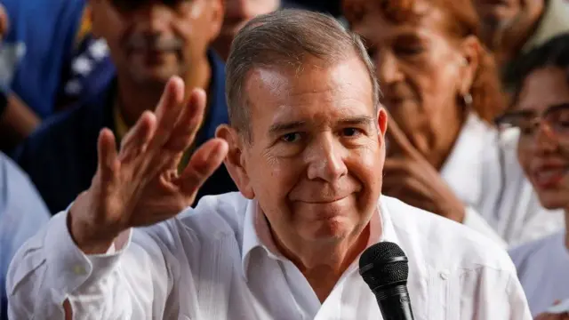 González Urrutia felicita a Trump por su victoria en las elecciones presidenciales González Urrutia felicita a Trump por su victoria en las elecciones presidenciales