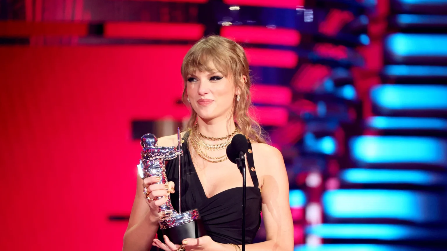 Taylor Swift arrasa en los MTV Europe Music Awards 2024 Taylor Swift arrasa en los MTV Europe Music Awards 2024