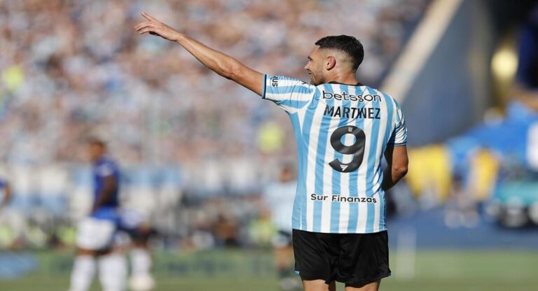 Adrián Martínez se consagra como máximo goleador de la Copa Sudamericana 2024