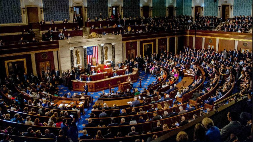 Estados Unidos aprueba la Ley Bolívar para sancionar al régimen de Maduro en Venezuela ley bolívar estados unidos