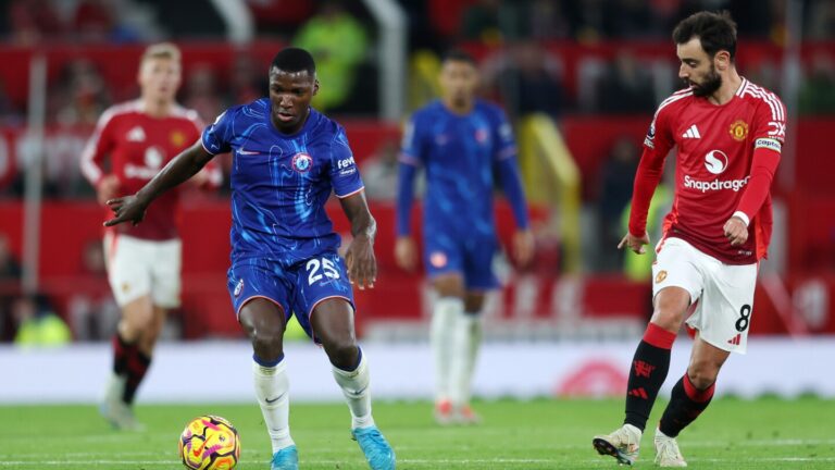 Manchester United y Chelsea empatan 1-1 en Old Trafford