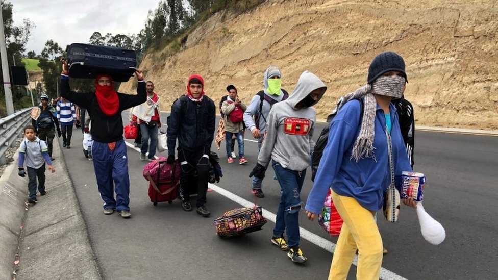 Ecuador enfrenta crisis migratoria: 400 mil venezolanos han llegado en dos años, un 33% son menores