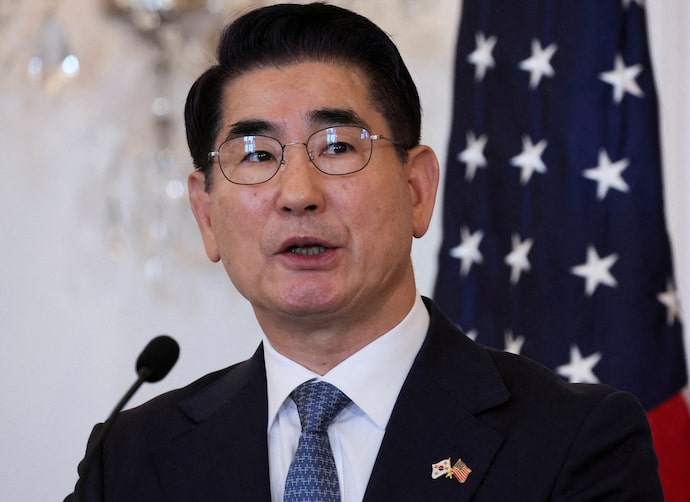Detienen a exministro de Defensa de Corea del Sur por la declaración de ley marcial