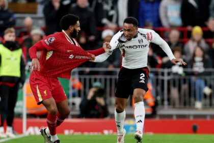 Fulham sorprende a Liverpool y arrebata dos puntos en Anfield