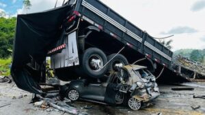 Choque de bus deja un saldo de 32 muertos en Brasil