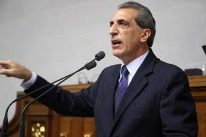 Biagio Pilieri, coordinador nacional del partido Convergencia, cumple cuatro meses detenido