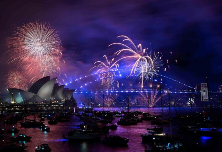 Nueva Zelanda y Australia: Los Primeros en Recibir el 2025