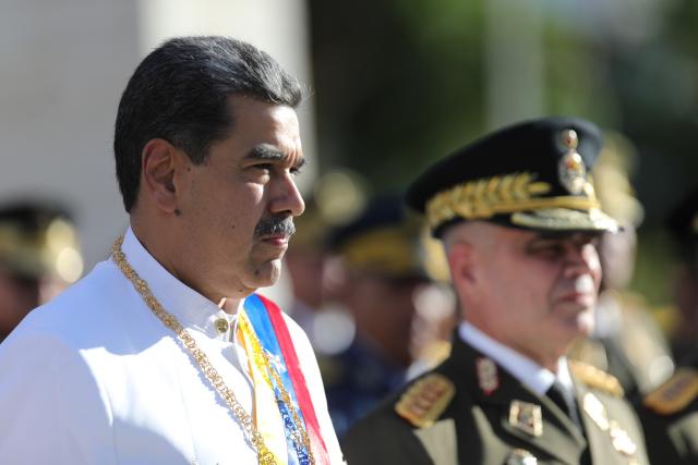 Maduro propone elecciones anticipadas para 2025