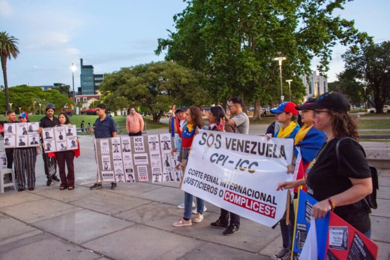 maria corina machado protesta