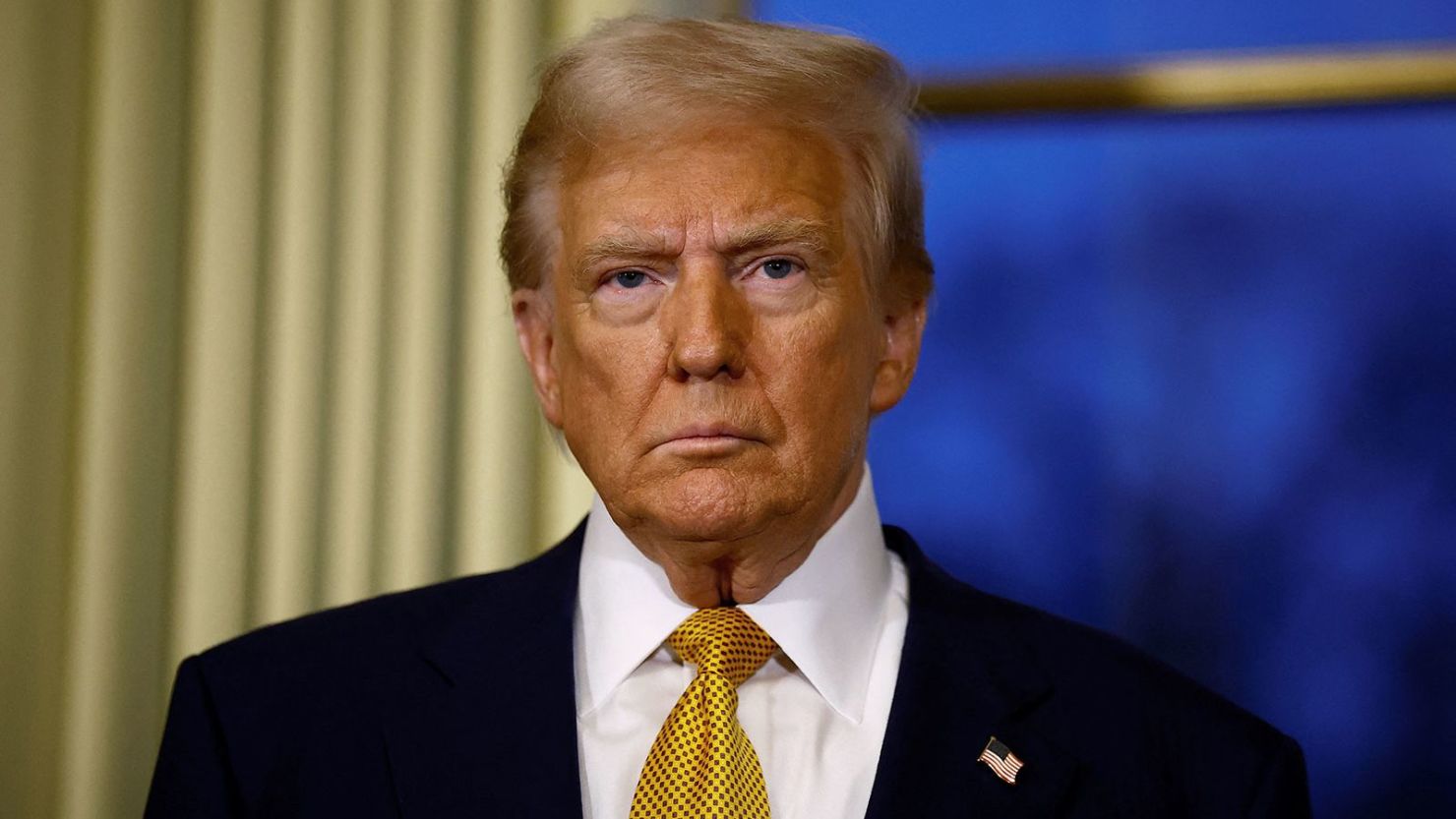 Trump promete deportar a migrantes venezolanos y revisar la compra de petróleo
