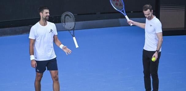 Alcaraz y Djokovic se preparan para el Abierto de Australia en una intensa sesión de entrenamiento Alcaraz y Djokovic se preparan para el Abierto de Australia en una intensa sesión de entrenamiento