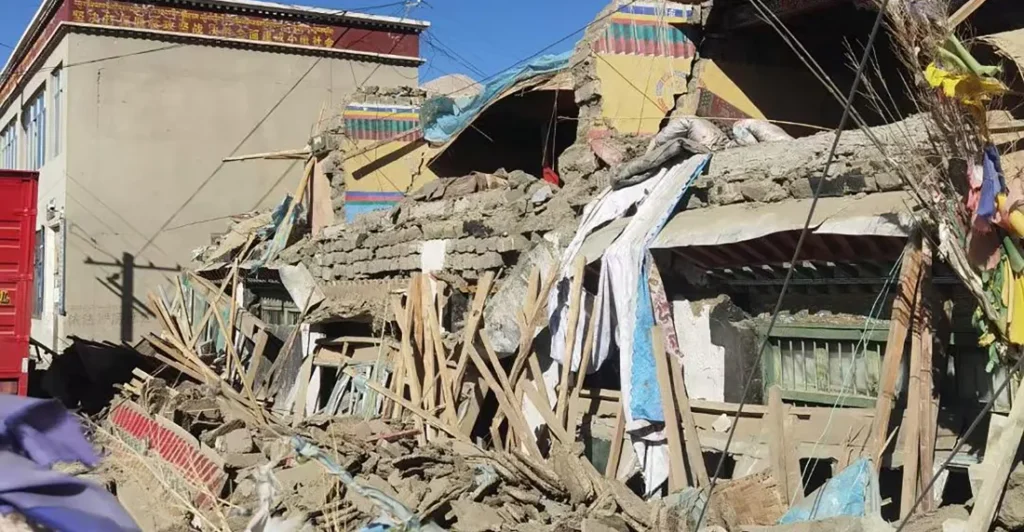 Terremoto devastador en el Tíbet deja al menos 95 muertos