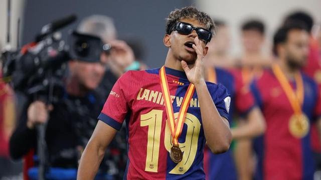 Barcelona conquista la Supercopa de España tras vencer al Real Madrid Barcelona conquista la Supercopa de España tras vencer al Real Madrid