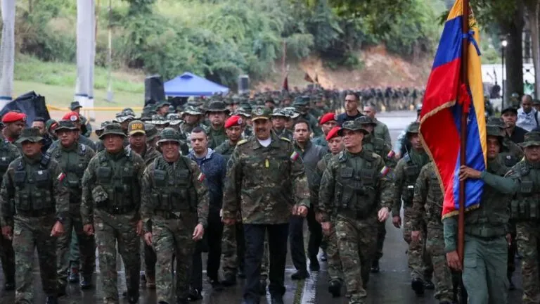 Venezuela cierra su frontera con Brasil por ejercicios militares de la FANB