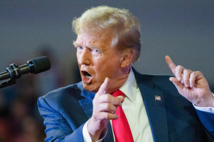 Trump planea redada de migrantes en Chicago al día siguiente de su toma de posesión