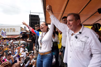 Edmundo González Urrutia