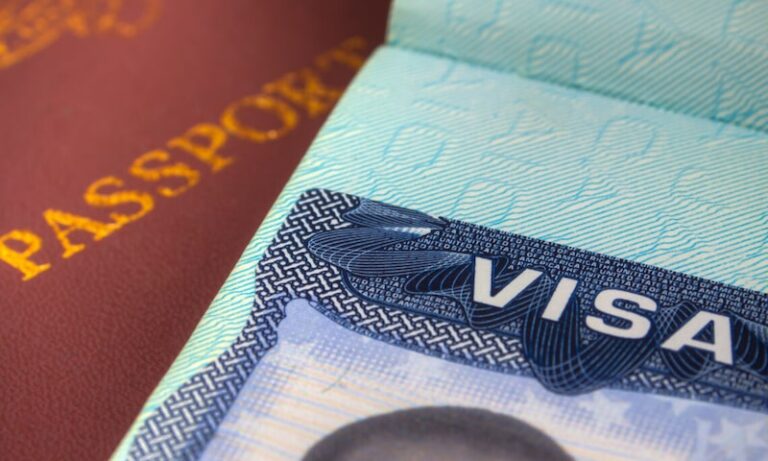 Colombia y Estados Unidos acuerdan reanudar trámites de visas
