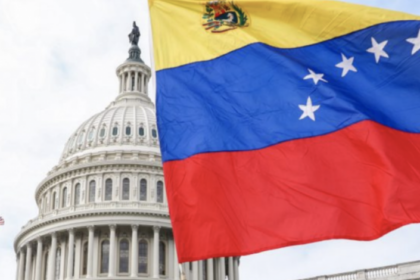 Golpe Bajo , eliminan extensión del TPS para venezolanos en USA
