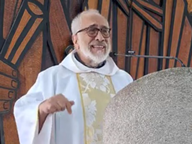 sacerdote