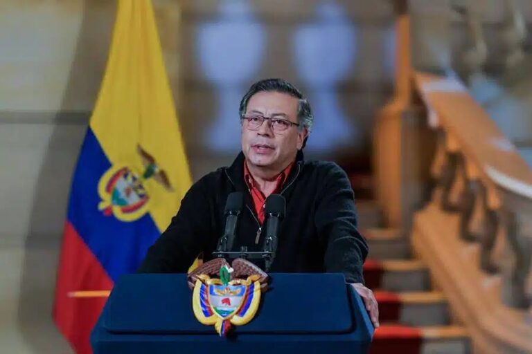 gustavo petro