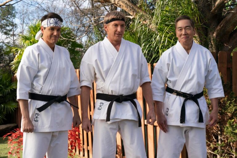 Cobra Kai cierra su historia con la unión de Daniel y Johnny en la última temporada
