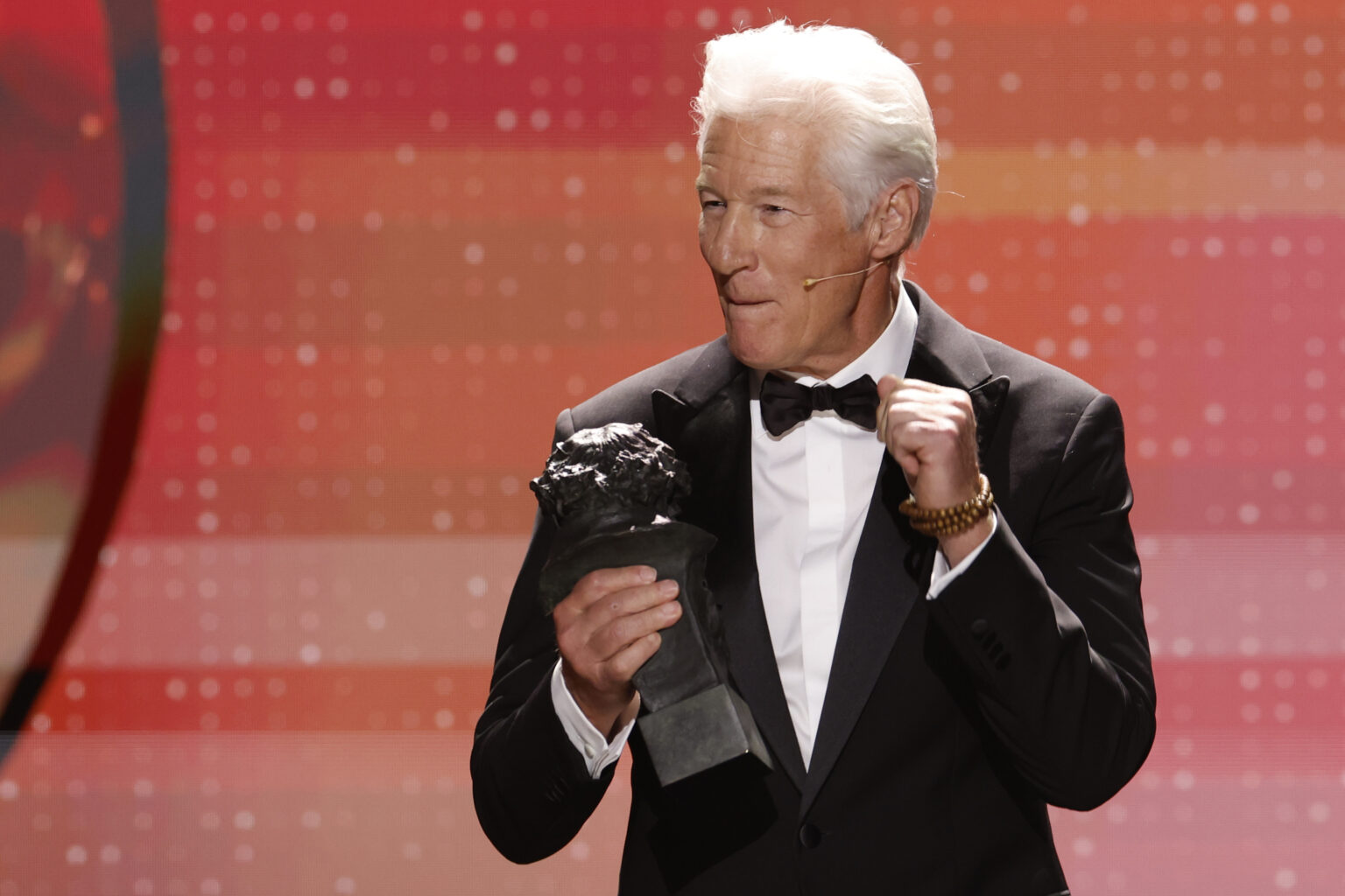 Richard Gere recibe el Premio Goya 2025 y carga contra Trump en su discurso richard gere goya