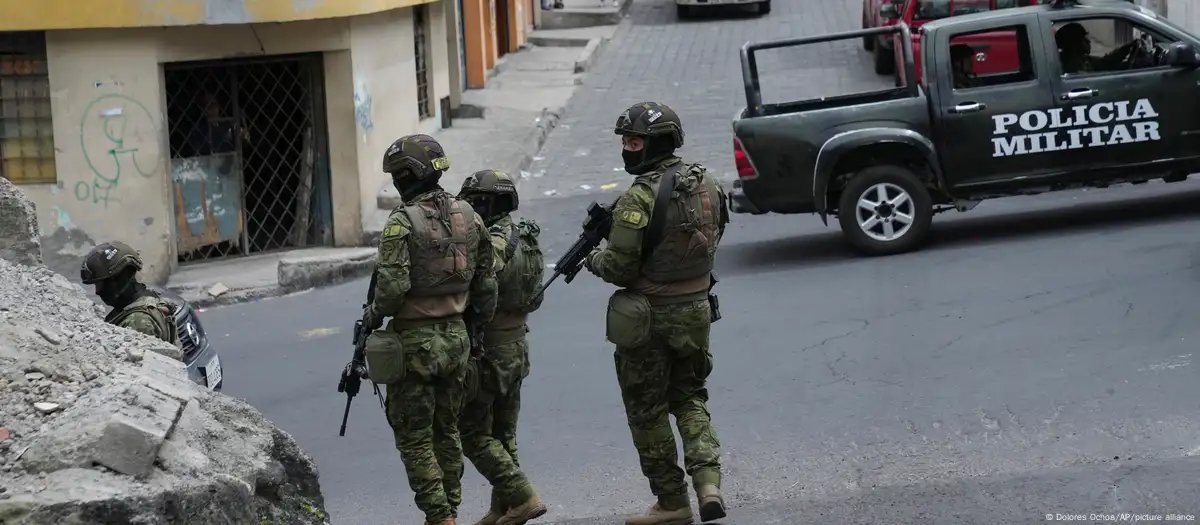 Masacre vinculada al crimen organizado en Ecuador deja 4 muertos Masacre vinculada al crimen organizado en Ecuador deja 4 muertos