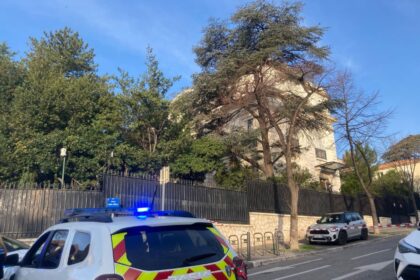 Atacan con explosivos el Consulado ruso en Marsella, Francia