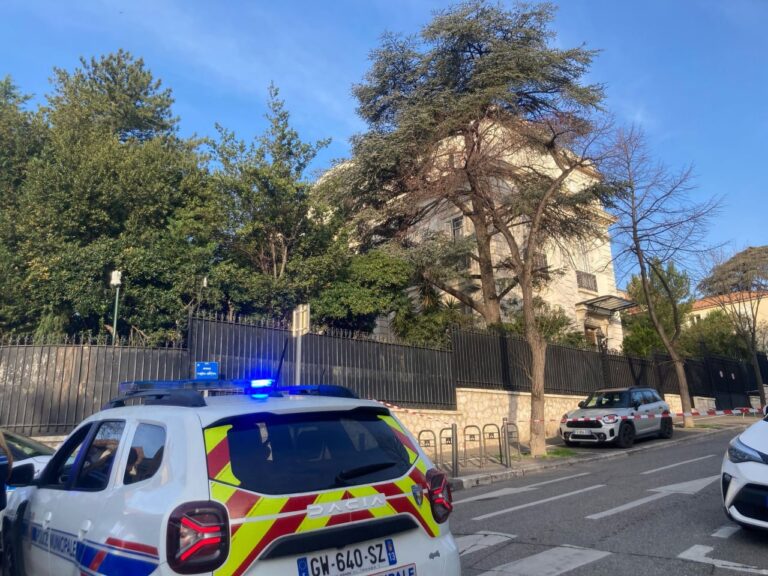 Atacan con explosivos el Consulado ruso en Marsella, Francia