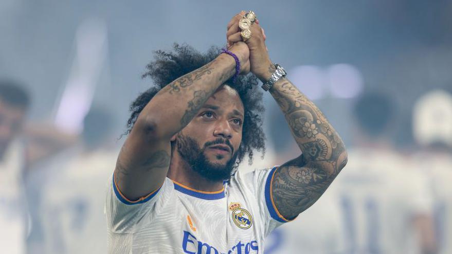 Marcelo anuncia su retiro del fútbol profesional