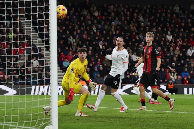 Mohamed Salah brilla en la victoria del Liverpool sobre Bournemouth