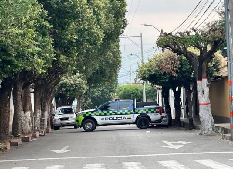 Alcalde de Cúcuta anuncia toque de queda tras explosiones atribuidas al ELN