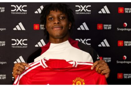 Manchester United apuesta por Patrick Dorgu como su nueva joya defensiva