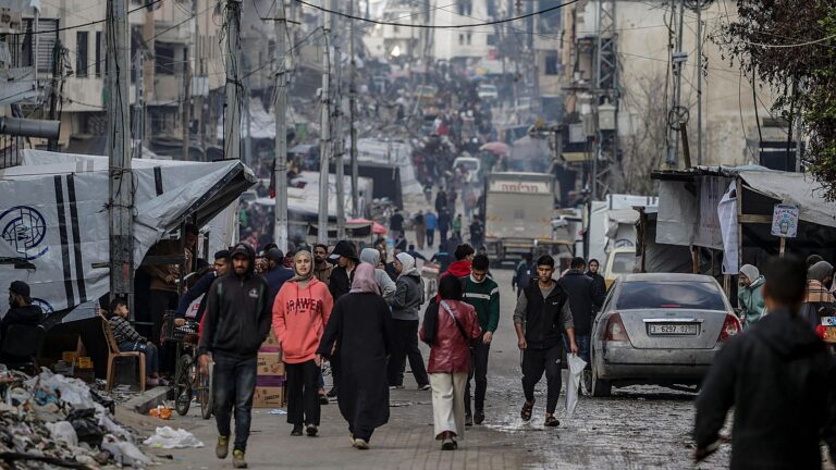 Países árabes rechazan propuesta de Trump para desplazar a los palestinos de Gaza
