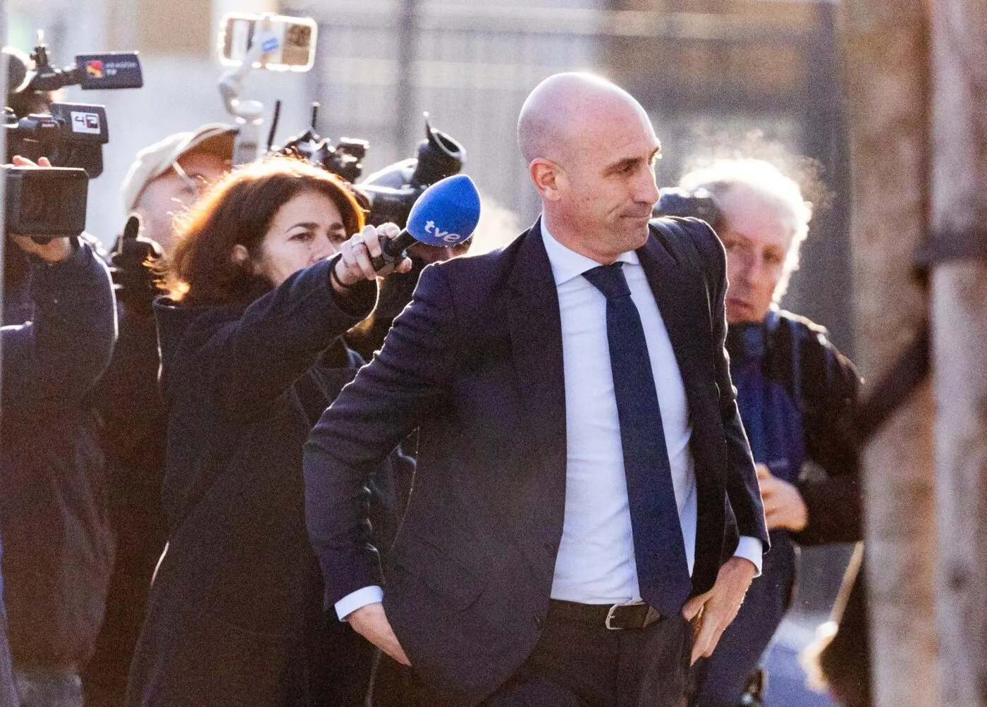 Luis Rubiales recibe condena por agresión sexual a Jennifer Hermoso