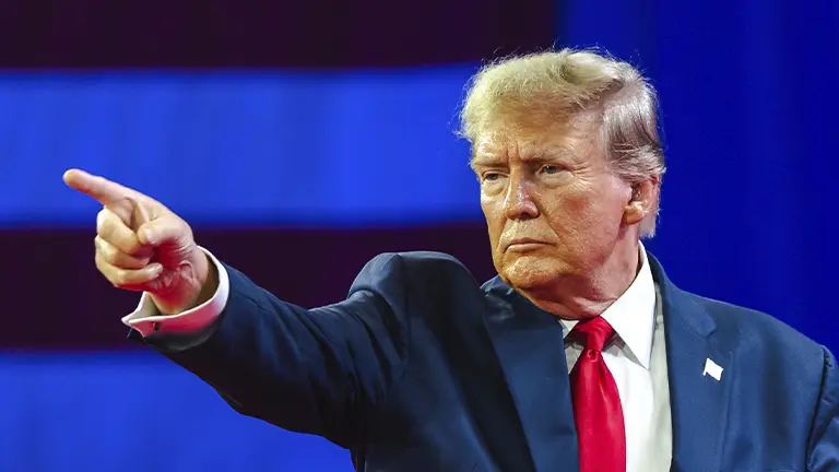 Trump implementa registro obligatorio para inmigrantes indocumentados