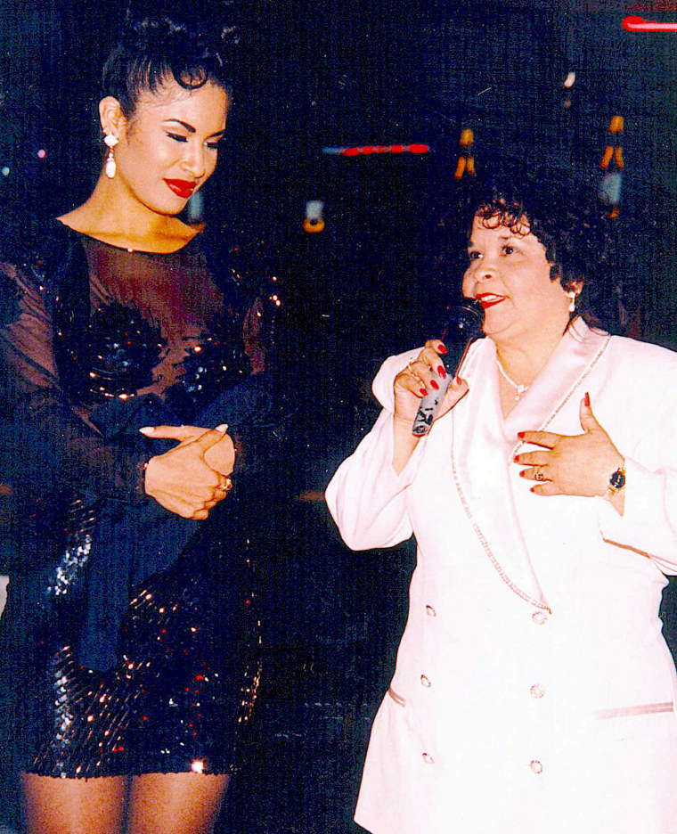 Niegan libertad condicional a Yolanda Saldívar, asesina de Selena Quintanilla