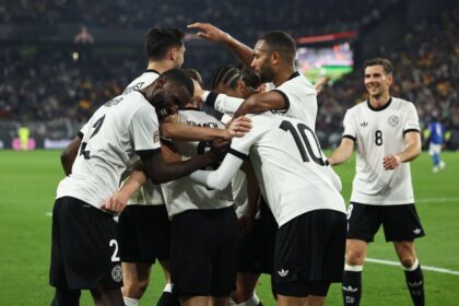 Alemania avanza a semifinales de la Nations League tras empate con Italia